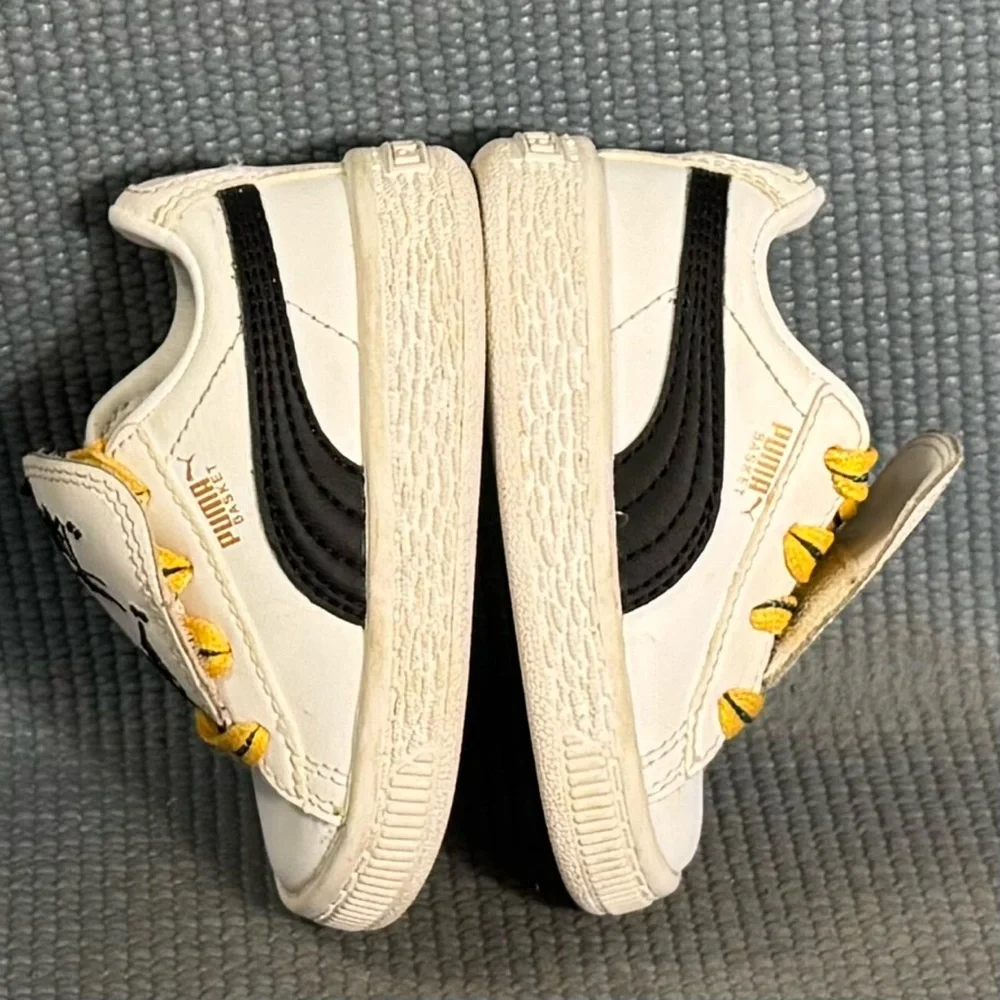 PUMA Toddler Minions Basket Tongue Sneakers Size 4C‎